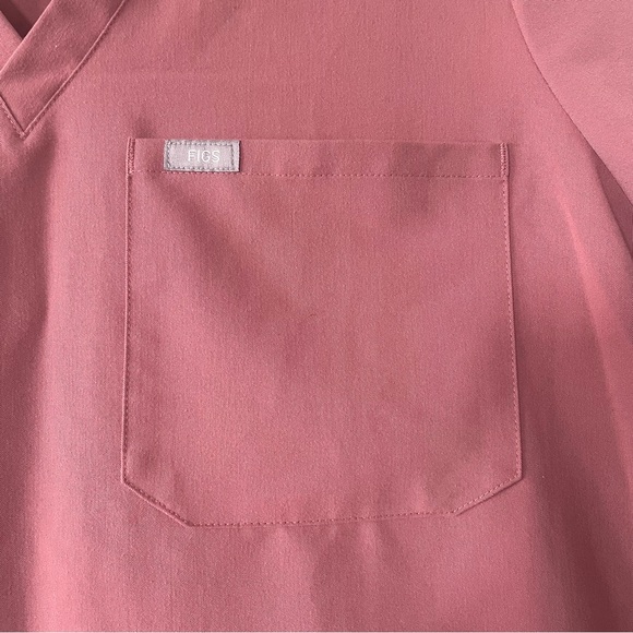 FIGS Catarina One-Pocket Scrub Top Women’s XL Chalk Pink Medical Healthcare - Picture 4 of 12